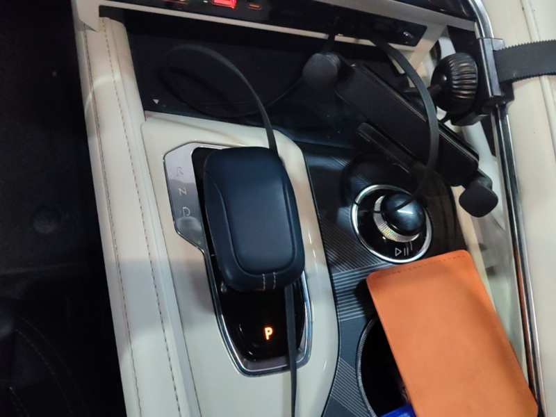 Used Zeekr 001 2023 WE Edition 86 kWh — 13