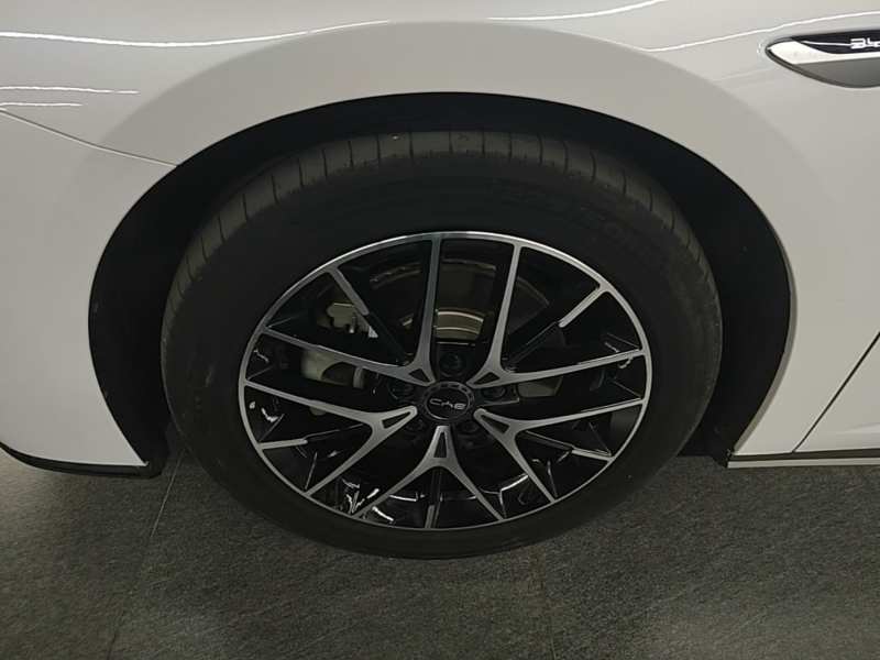 Used BYD Seal 2024 HONOR Edition DM-i 1.5L 121km Luxury Model — 22