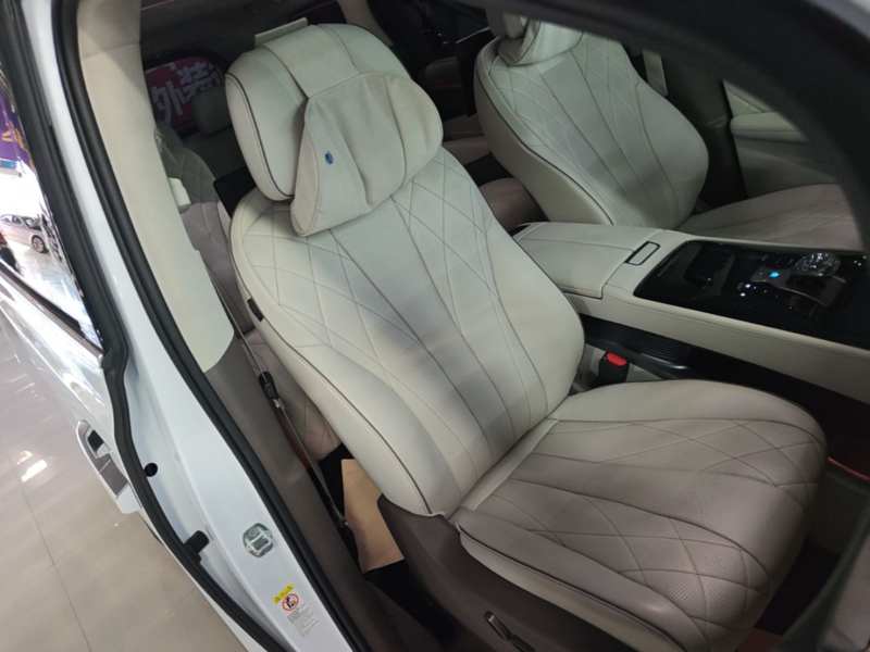 Used Denza D9 2022 DM-i 970 Four-Wheel Drive Flagship Model — 25