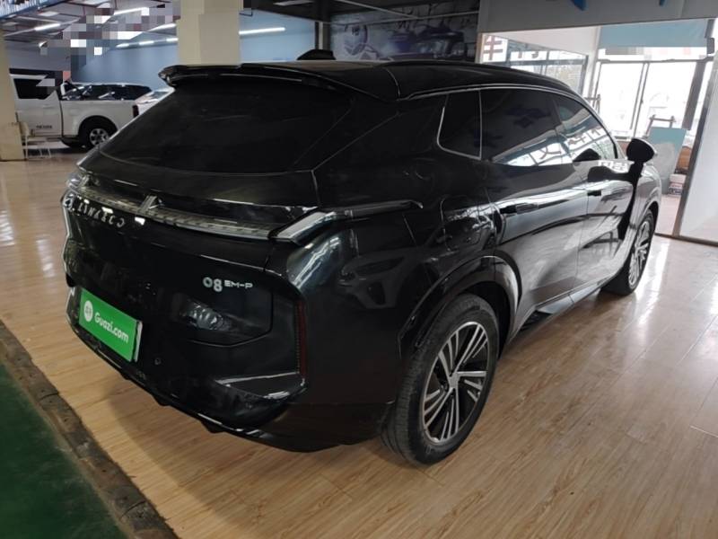 Used Lynk & Co 08 EM-P 2025 120km Long-Range Pro — 6