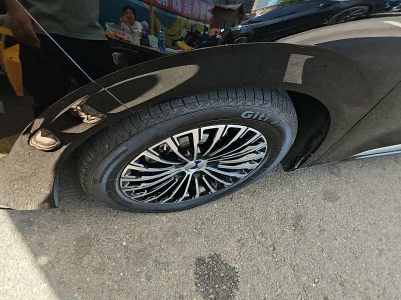 Used Denza D9 2024 EV 620 Premium Model — 22