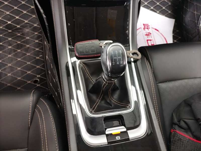 Used CHANGAN Eado 2018 High-Energy Edition 1.6L GDI Manual Pioneer Model China V Standard — 13