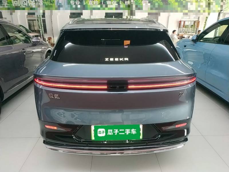 Used Zeekr 7X 2025 100 kWh Long-Range Rear-Wheel Drive with Intelligent Driving Features — 5