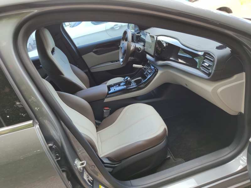 Used BYD Qin PLUS 2024 HONOR Edition DM-i 55KM Leading Model — 24