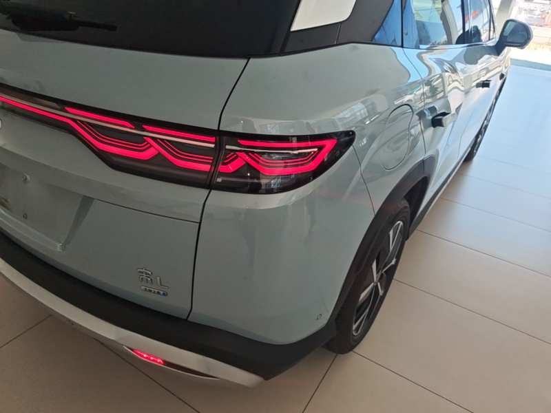 Used BYD Song L DM-i 2025 Intelligent Driving Version 160 km Excellence Edition — 7