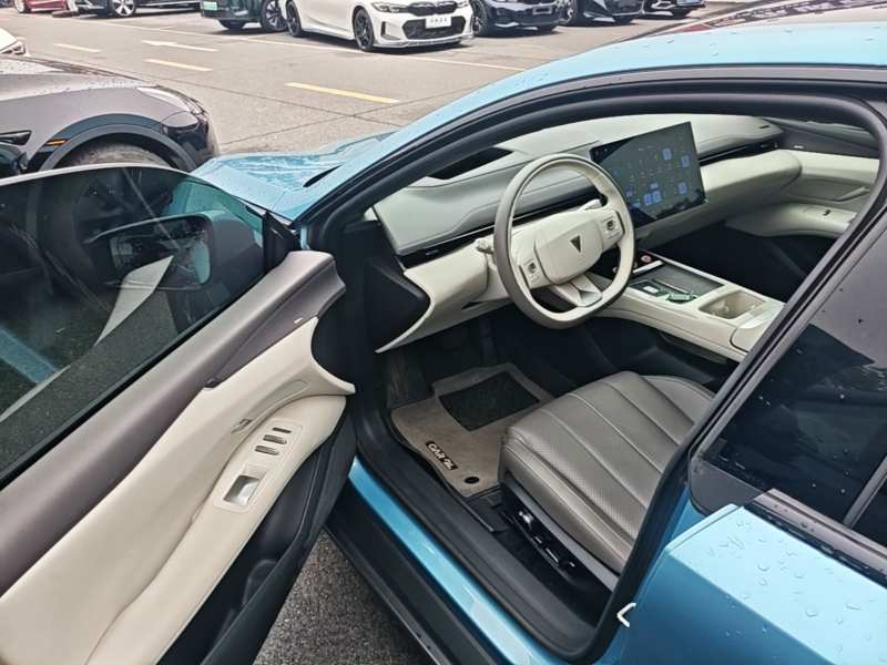 Used Deepal L07 2024 230Max Qiankun Intelligent Driving ADS SE Range-Extended Version — 15