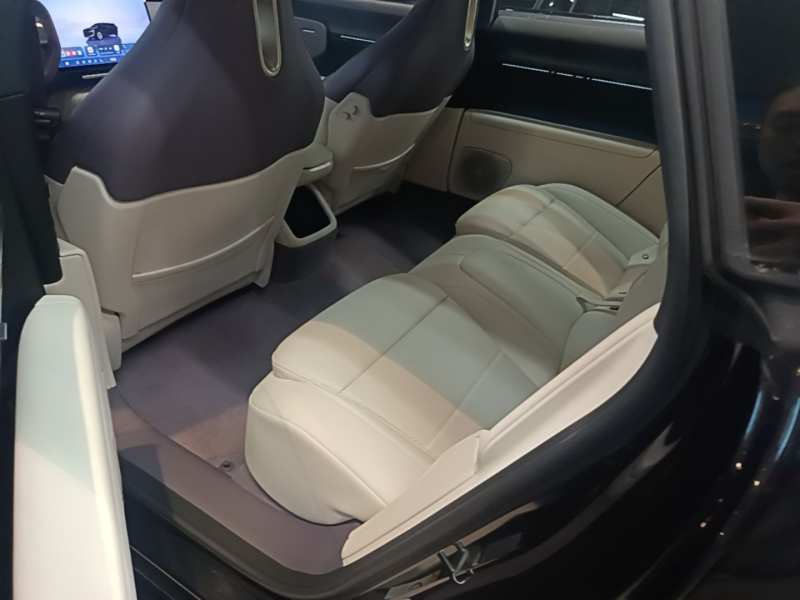 Used Avatr 12 2025 Updated Ultra All-Electric Four-Wheel Drive — 16