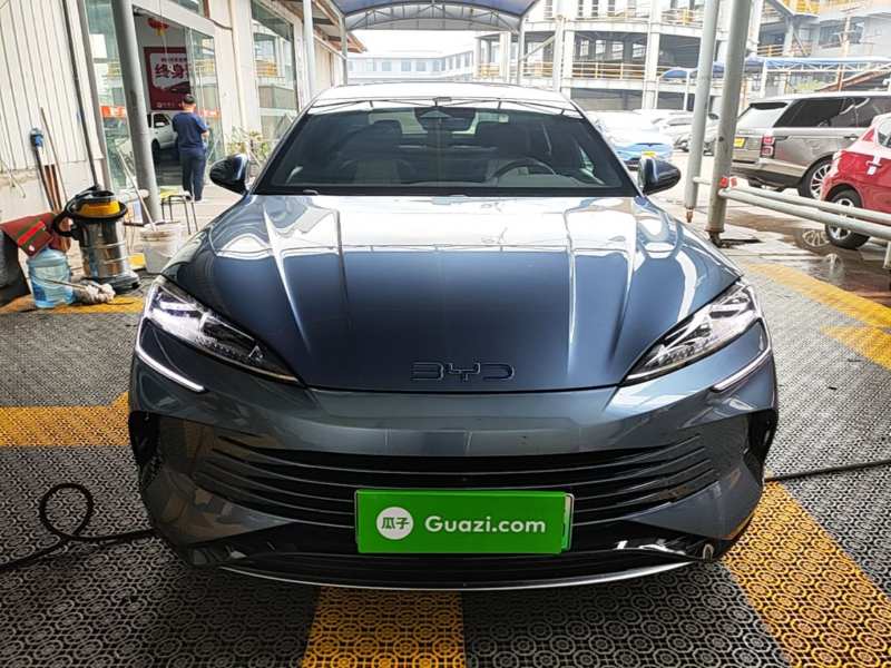 Used BYD Seal 2023 DM-i 1.5T 121km Prestige Model — 2