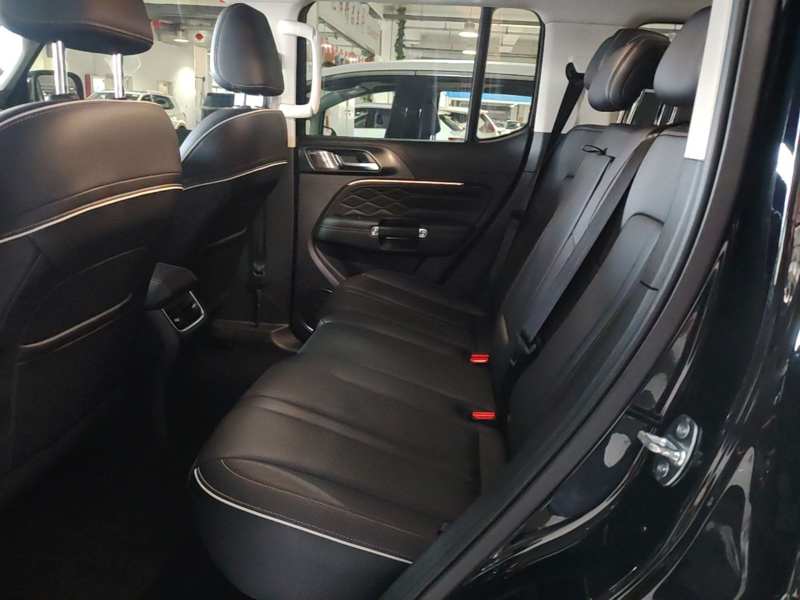 Used Tank 300 2023 City Edition 2.0T—Stylish as Ever — 16