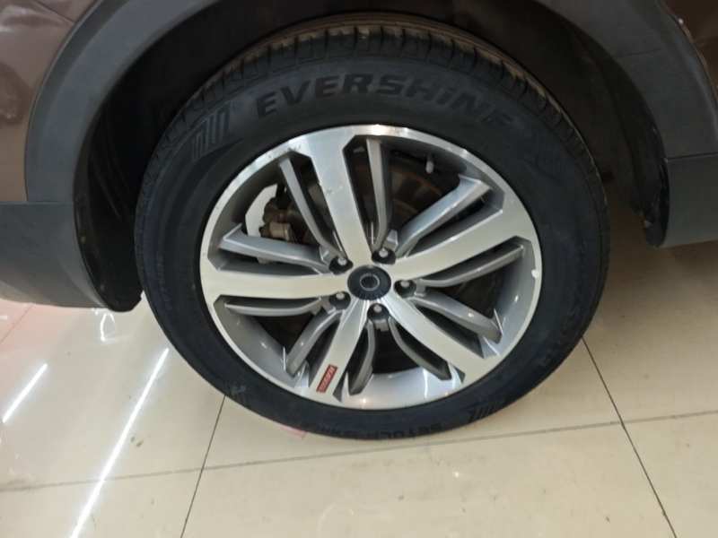 Used Haval H6 2017 Red Label 2.0T Automatic Two-Wheel Drive ZhiShang Model — 25