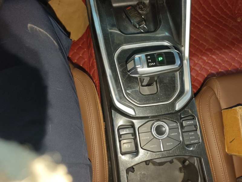 Used Haval H6 2017 Red Label 2.0T Automatic Two-Wheel Drive ZhiShang Model — 13