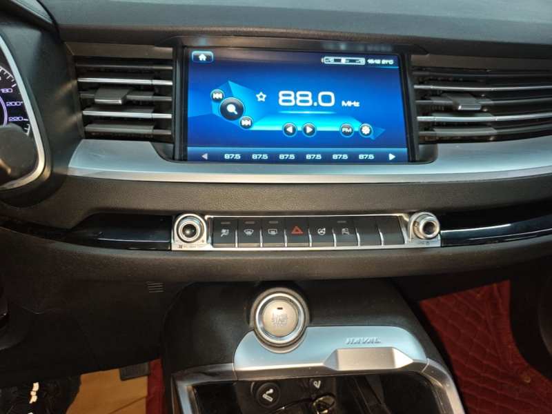 Used Haval H6 2017 Red Label 2.0T Automatic Two-Wheel Drive ZhiShang Model — 12