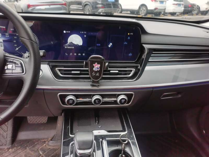 Used Hongqi HS5 2023 2.0T Qixiang Pro Edition — 12