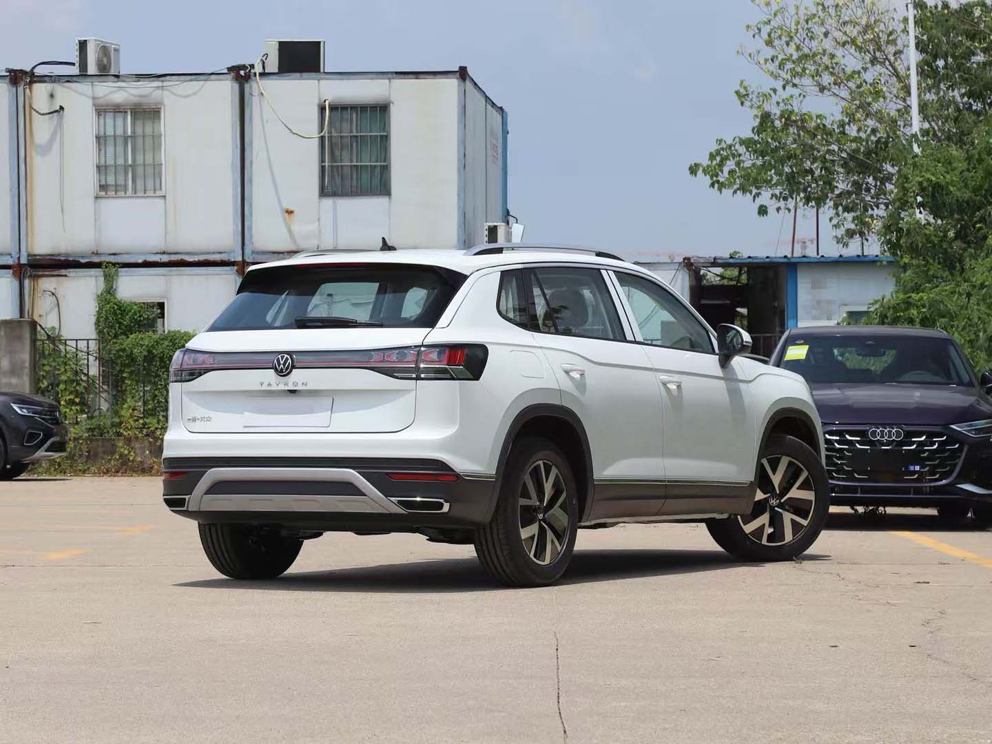 2026 Tayron L 380TSI 4WD Luxury Edition — 3