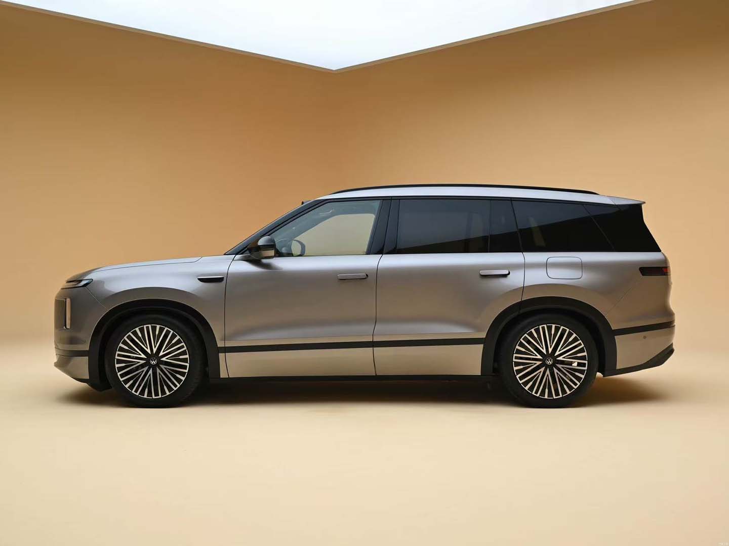 2026 Volkswagen ID ERA 9X Ultra AWD Electric SUV Range Extended 6 Seat Large EV Car — 1