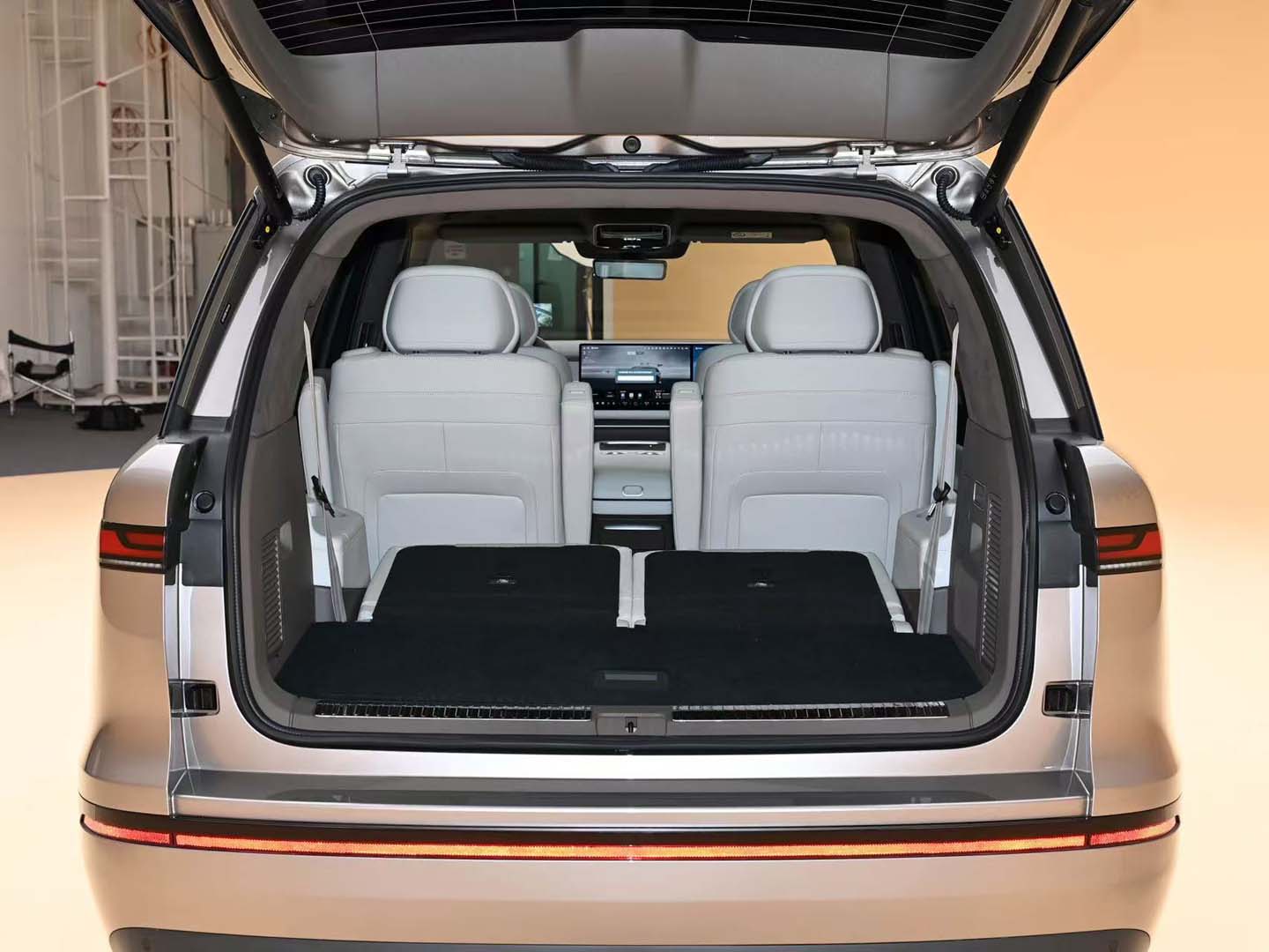2026 Volkswagen ID ERA 9X Ultra AWD Electric SUV Range Extended 6 Seat Large EV Car — 16