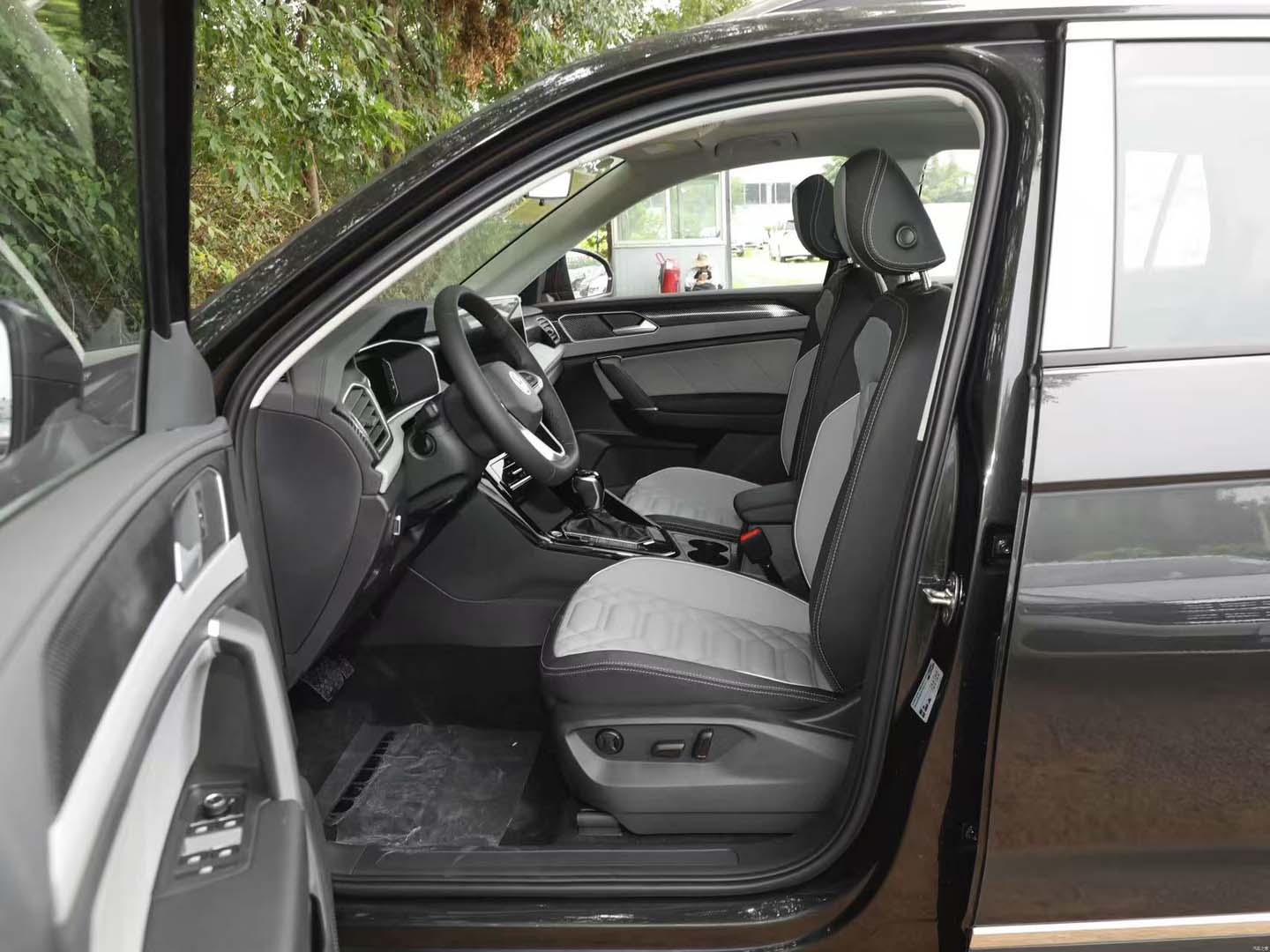 2026 Tayron L 380TSI 4WD Luxury Edition — 8