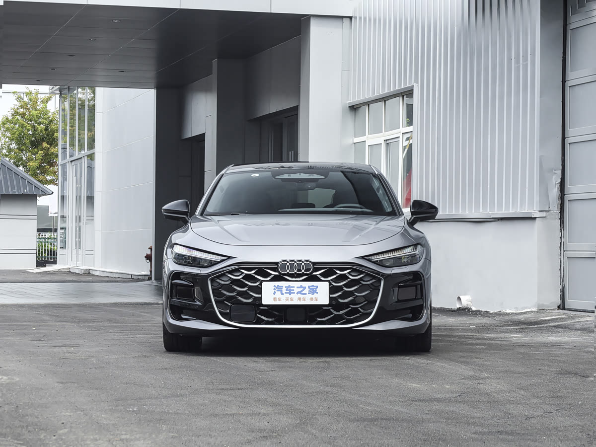 Audi A5L Sportback 2025 Premium Plus quattro — 2