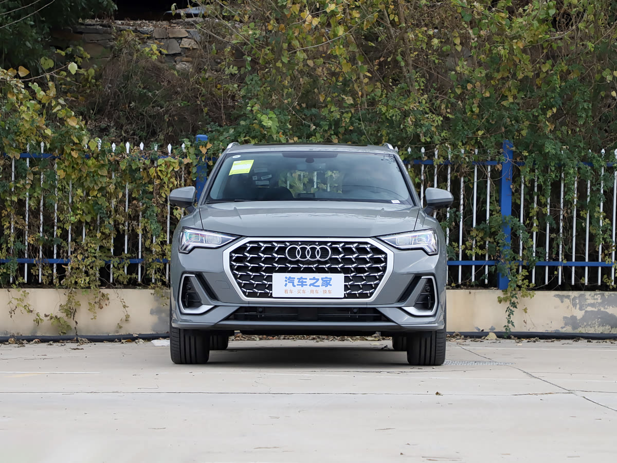 Audi Q3 2026 45th Anniversary 35TFSI Progressive — 2