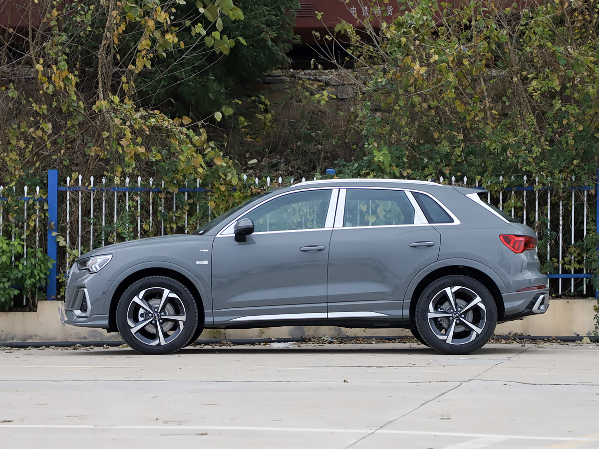 Audi Q3 2026 45th Anniversary 35TFSI Progressive — 4