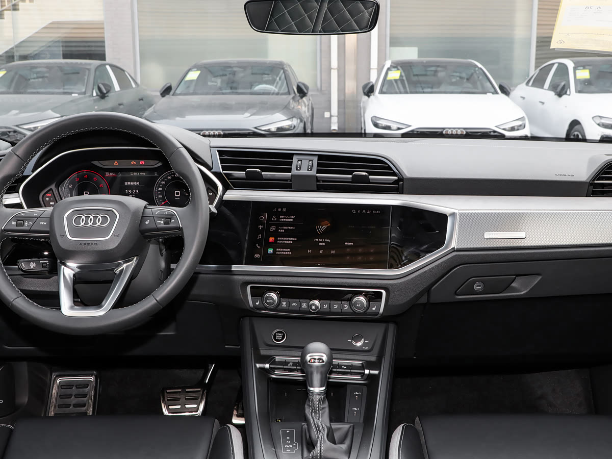 Audi Q3 2026 45th Anniversary 35TFSI Progressive — 5