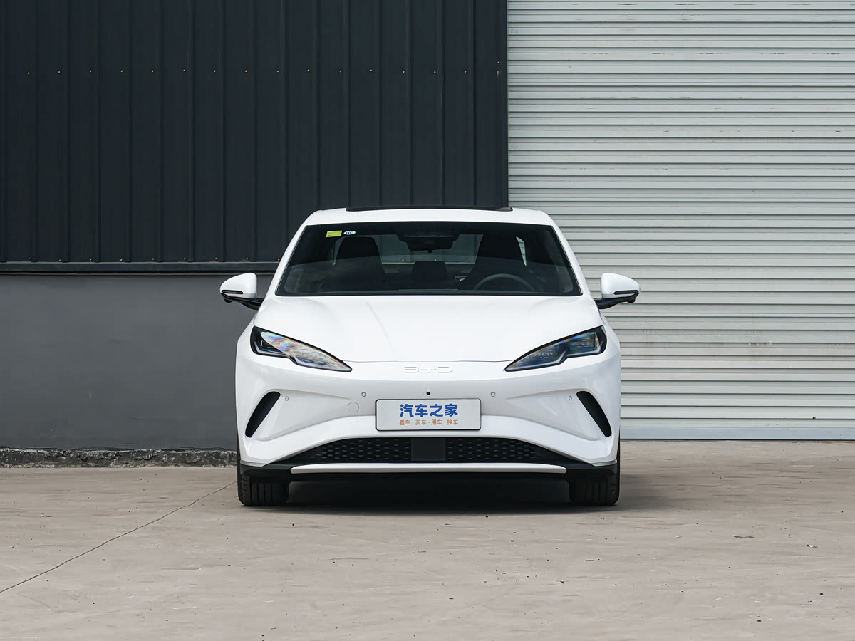 BYD Seal 06 EV Smart Drive 470KM Premium — 2