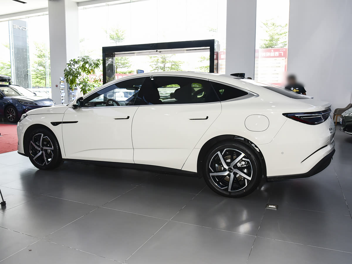 BYD Seal 07 DMi 2026 1.5T 230KM Flagship — 4