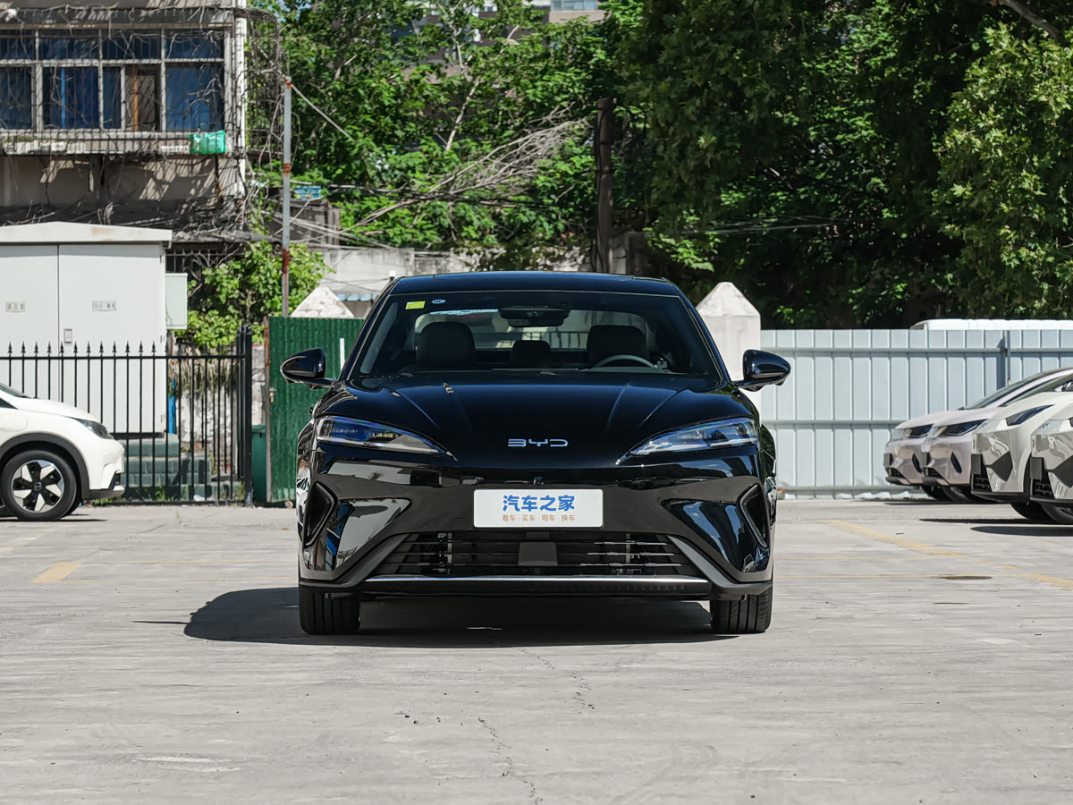 BYD Seal 07 DMi 2026 1.5T 230KM Premium Plus — 2