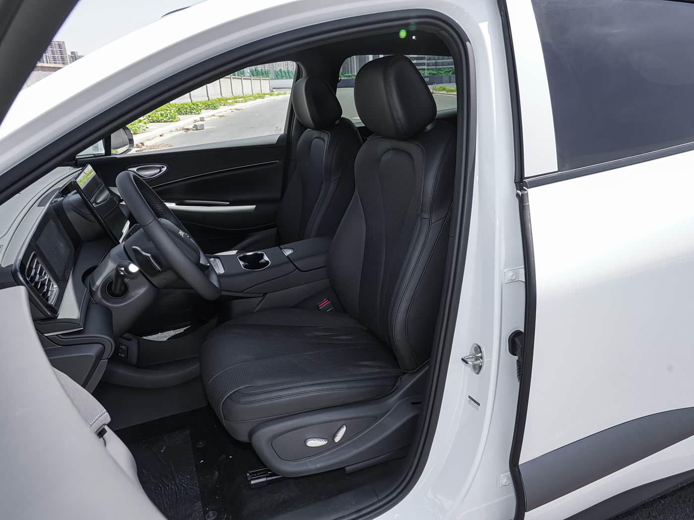 BYD Sealion 06 DMi 205KM Pilot Pro — 4