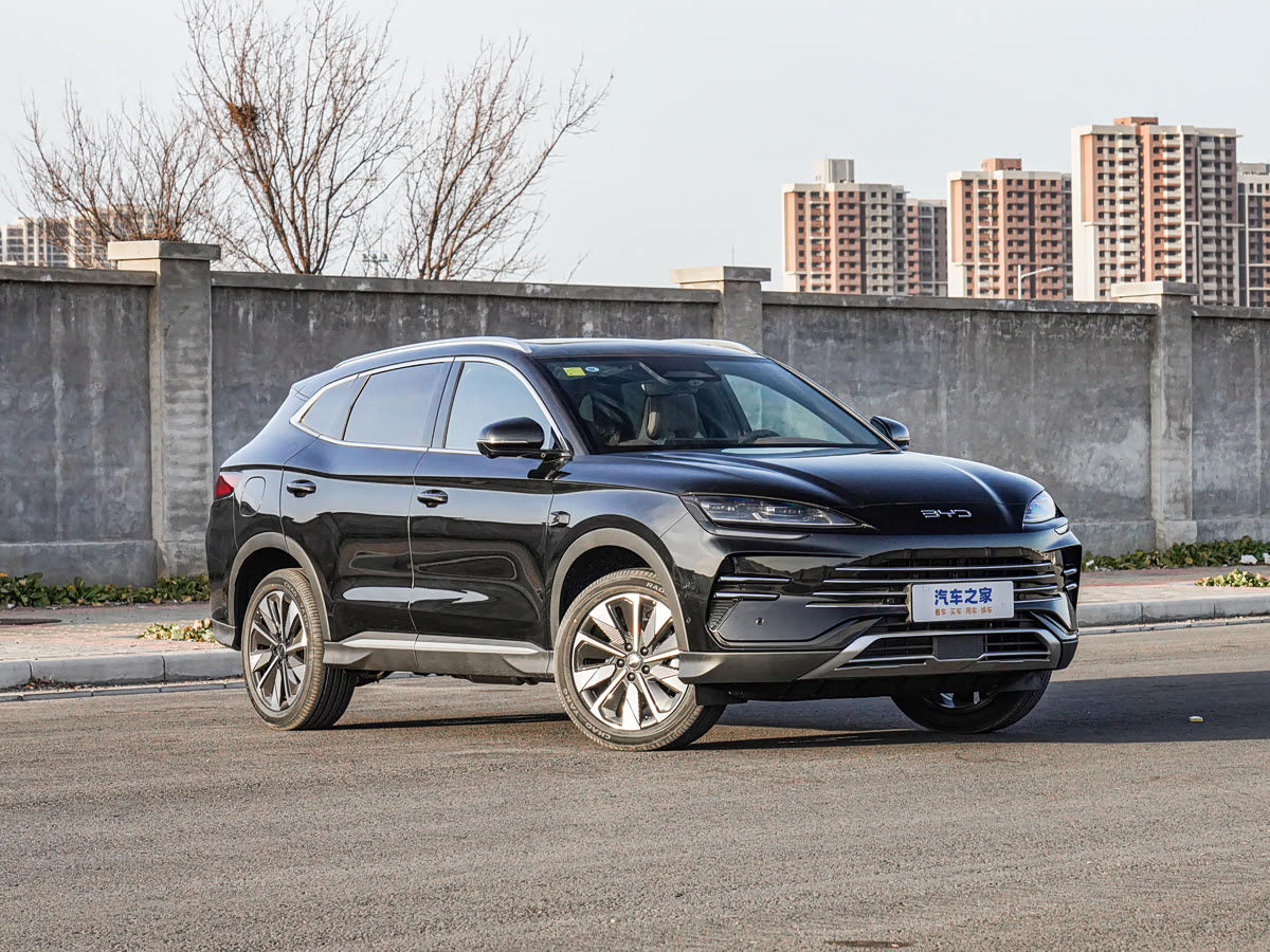 BYD Song PLUS EV Smart Drive 520KM Luxury — 3