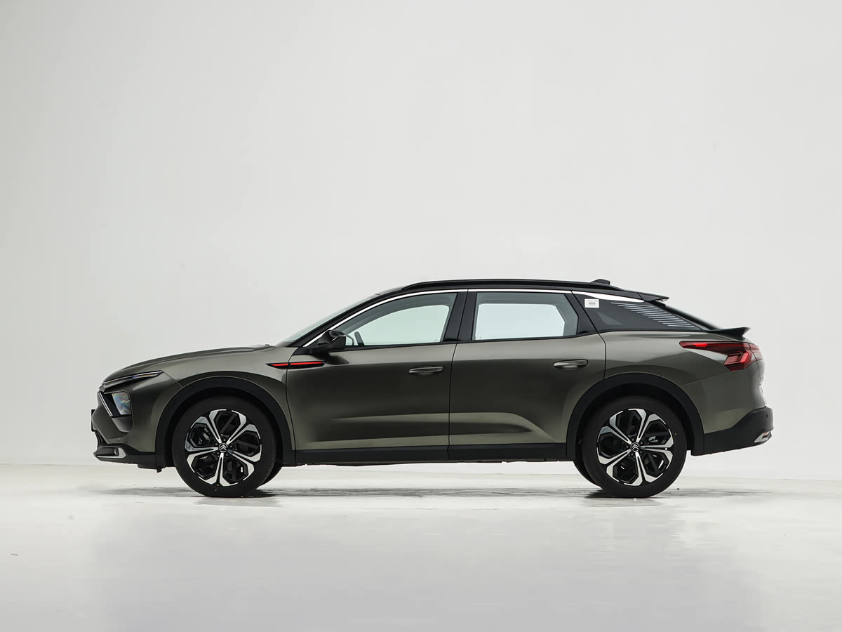 Citroen C5X Versailles 2024 1.6T Shine — 4