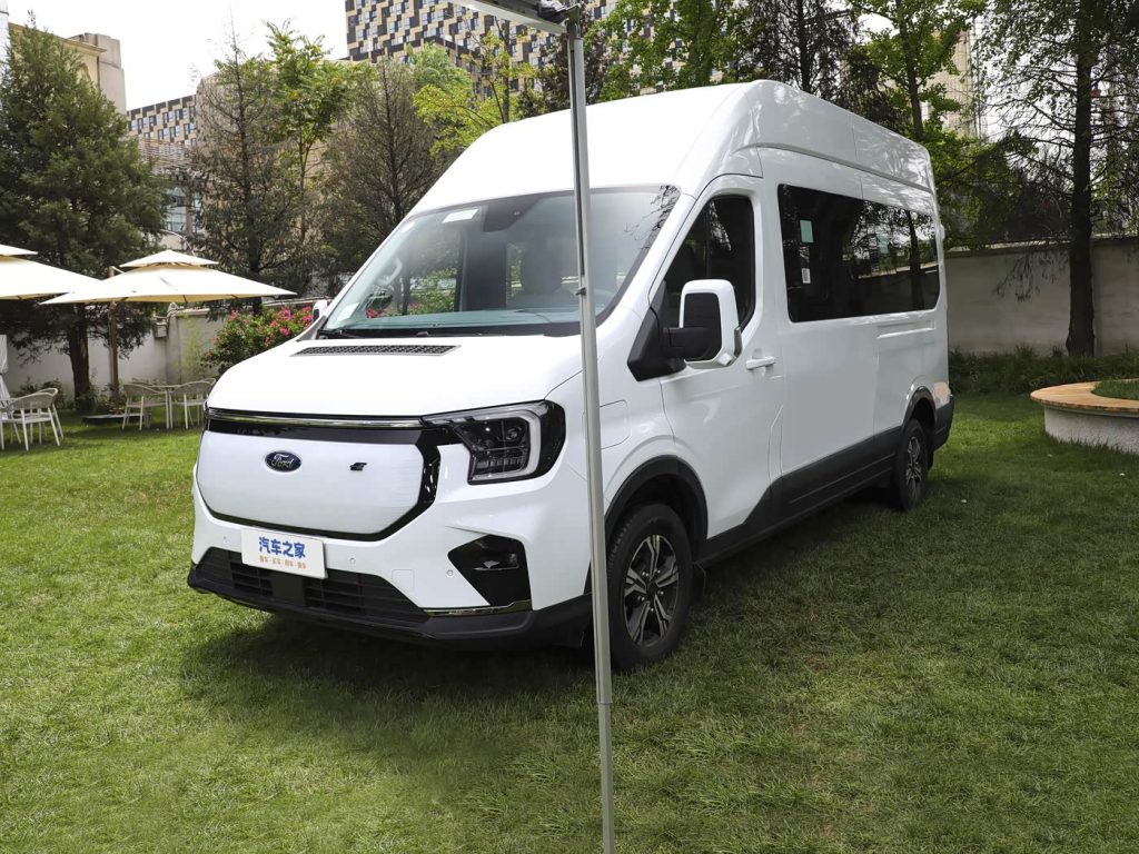 2026 Ford Transit E-Transit Cargo