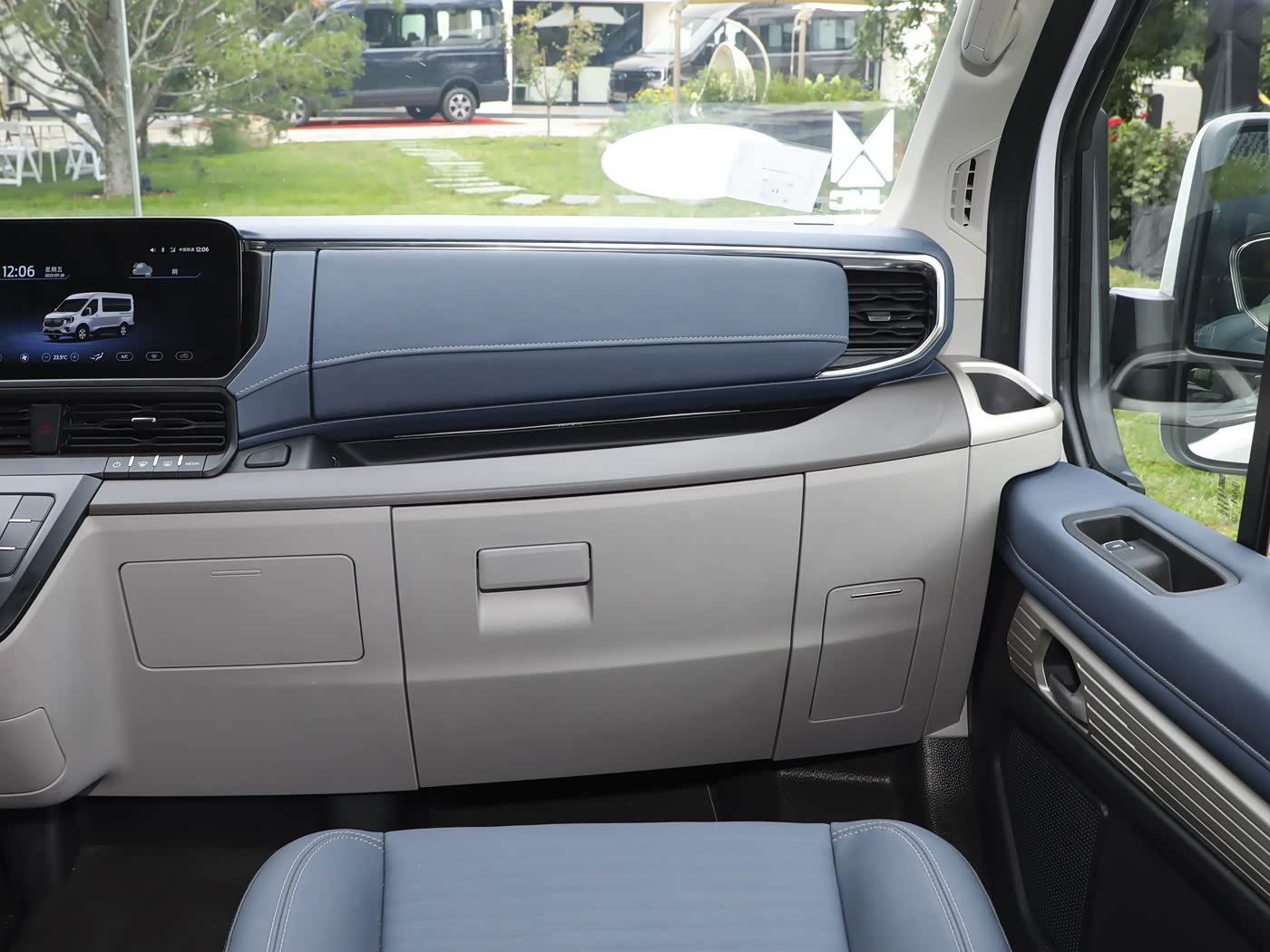 2026 Ford Transit E-Transit Cargo — 7