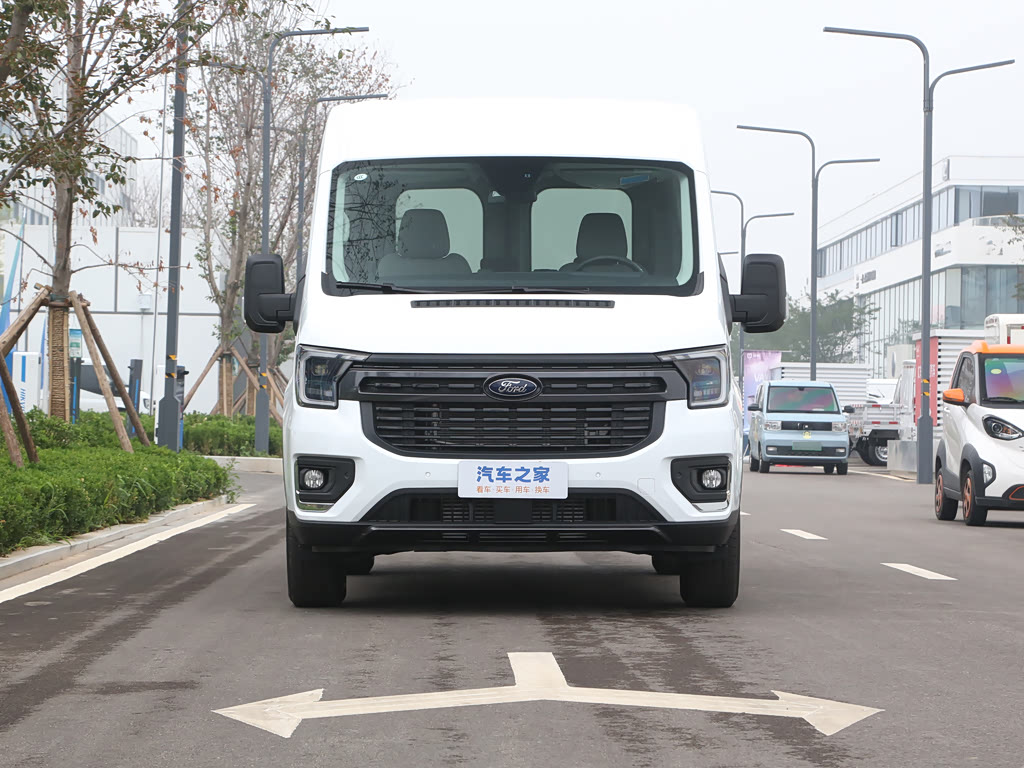2026 Ford Transit Transit T8 Cargo — 2