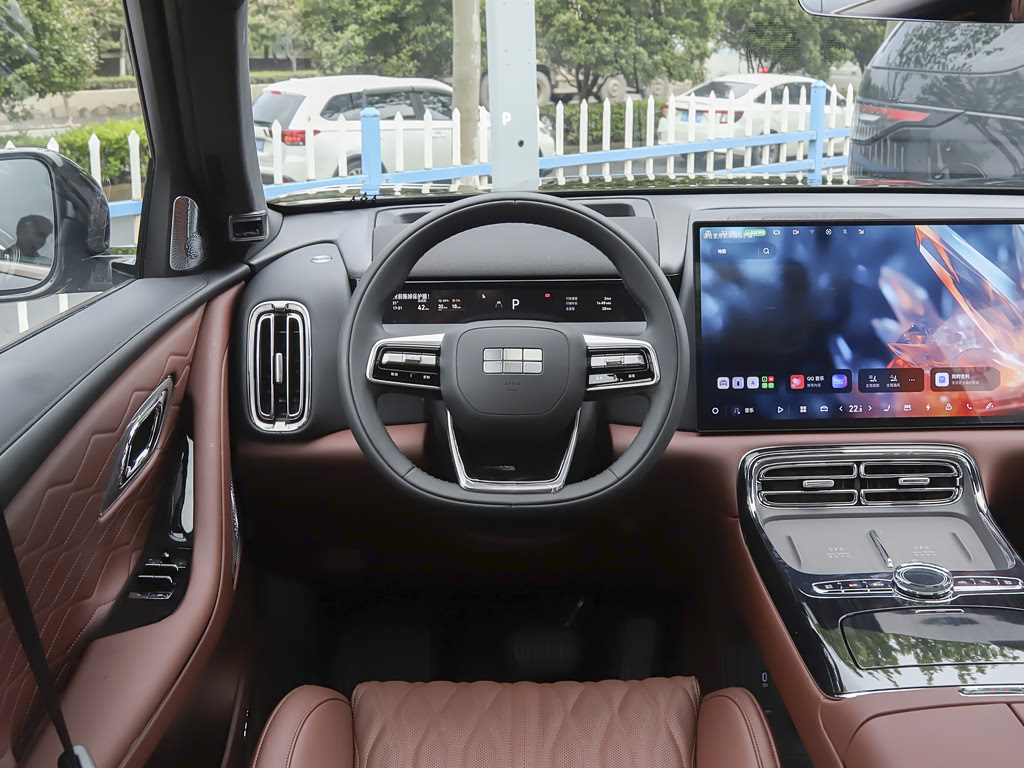 2026 Geely Galaxy M9 210km 4WD Navigator — 6