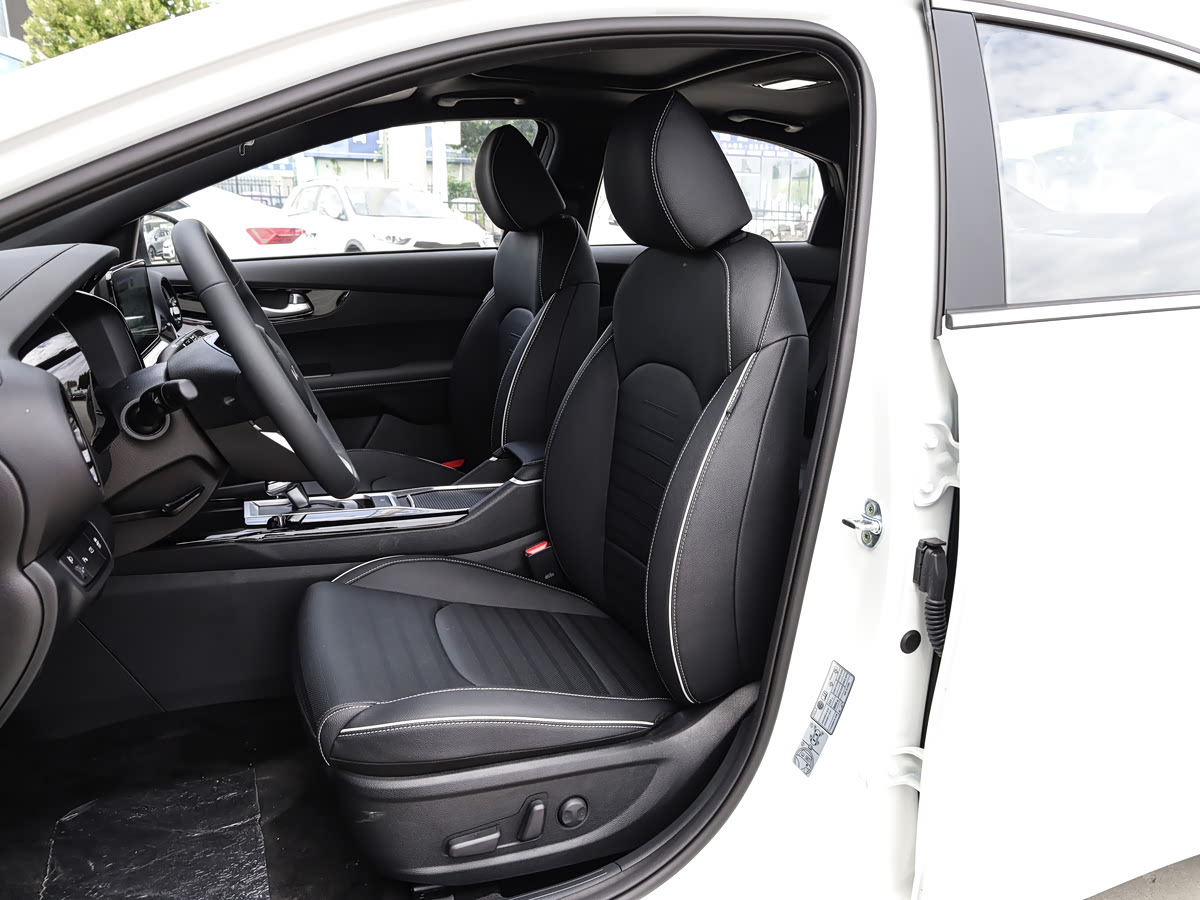 KIA K3 2024 1.5L CVT Comfort — 8