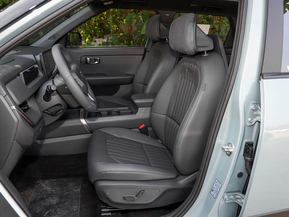 KIA Seltos 2026 1.5L IVT Premium — 8
