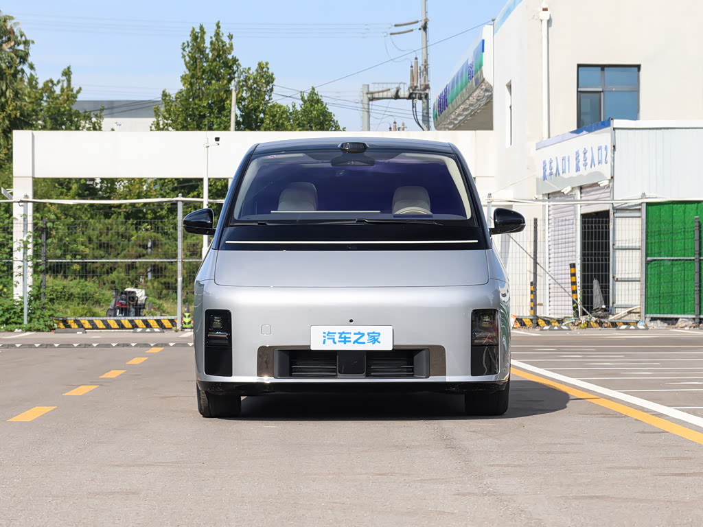 2026 Li Auto MEGA Home — 2