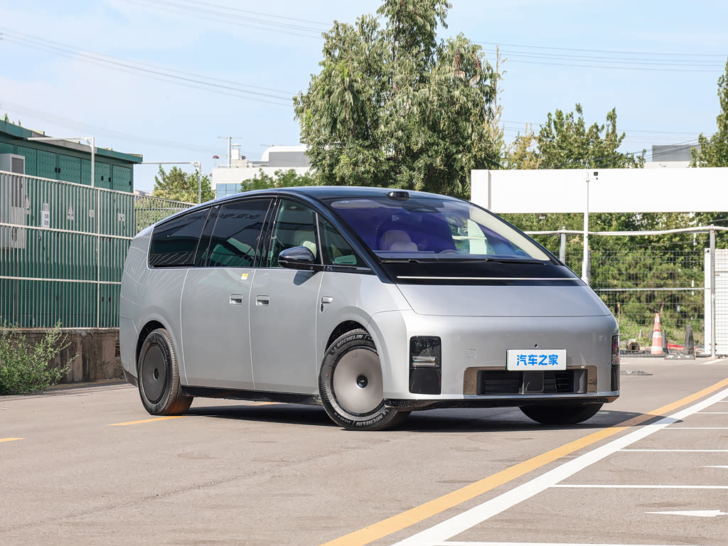2026 Li Auto MEGA Home — 3
