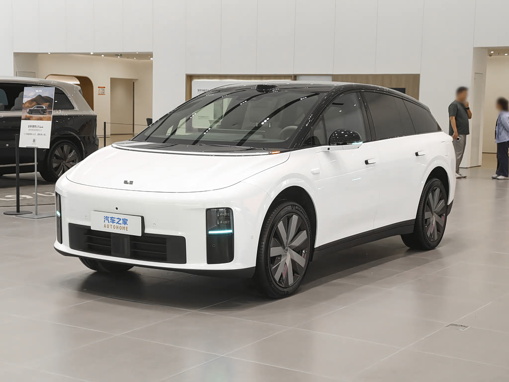 2026 Li Auto i6 2WD Standard