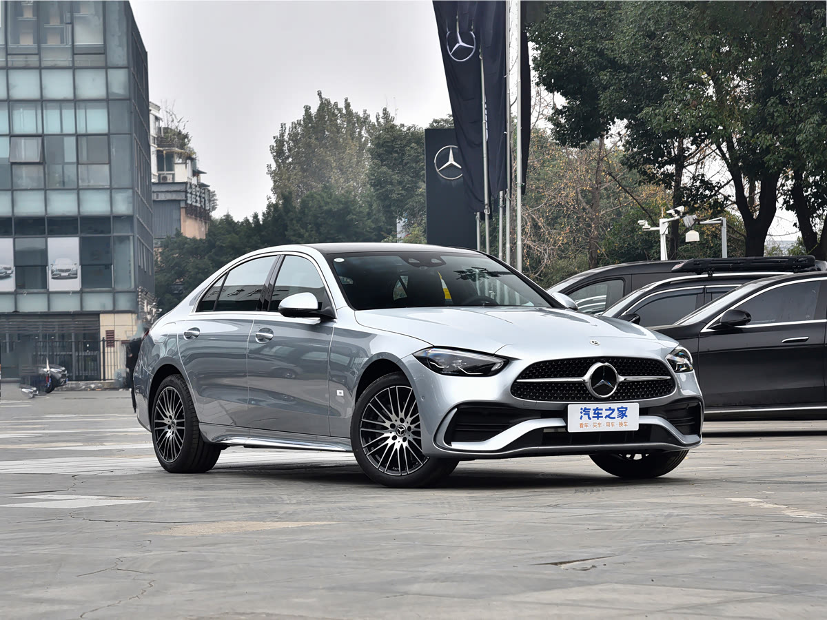 Mercedes-Benz C-Class 2025 C 260 L Sport — 3