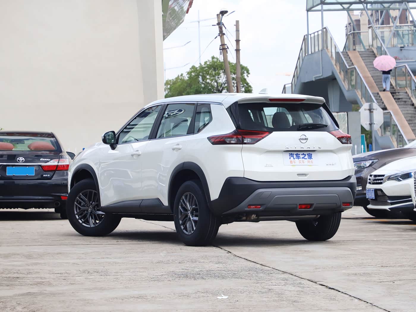 Nissan X-Trail 2025 Honor 2.0L 2WD Leading — 4