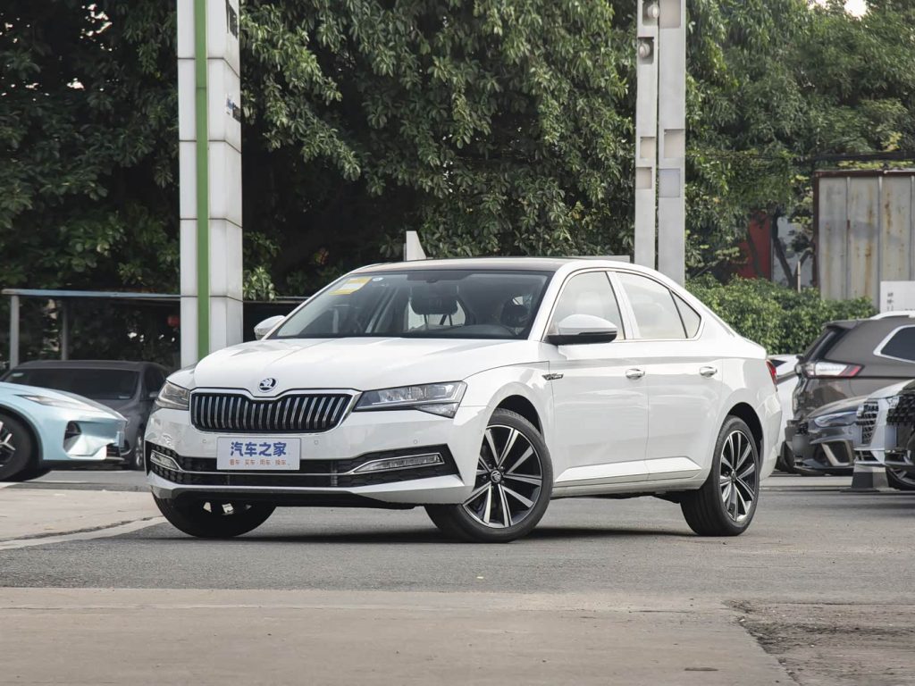 Skoda Superb 2025 TSI280 DSG Premium