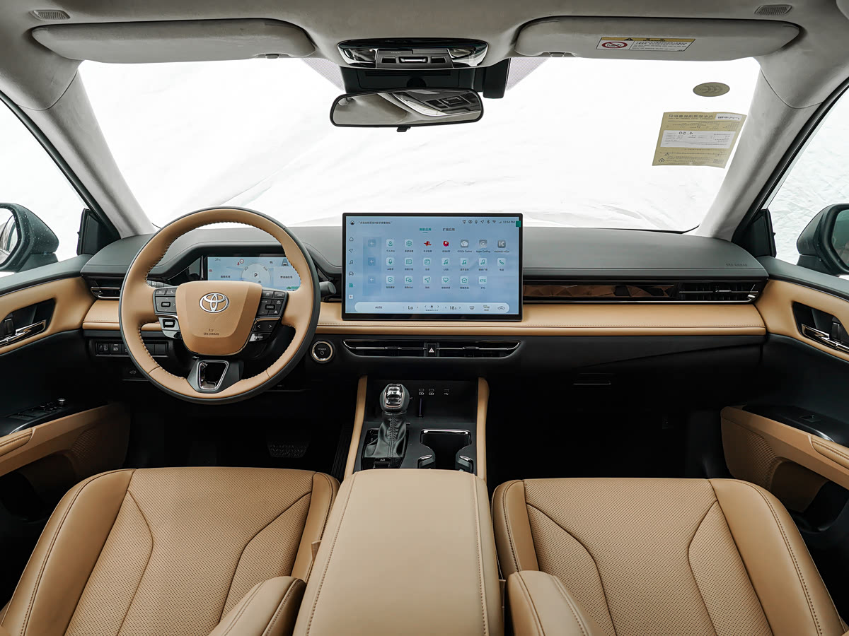 Toyota Camry 2025 2.0HXS Hybrid Sport — 5