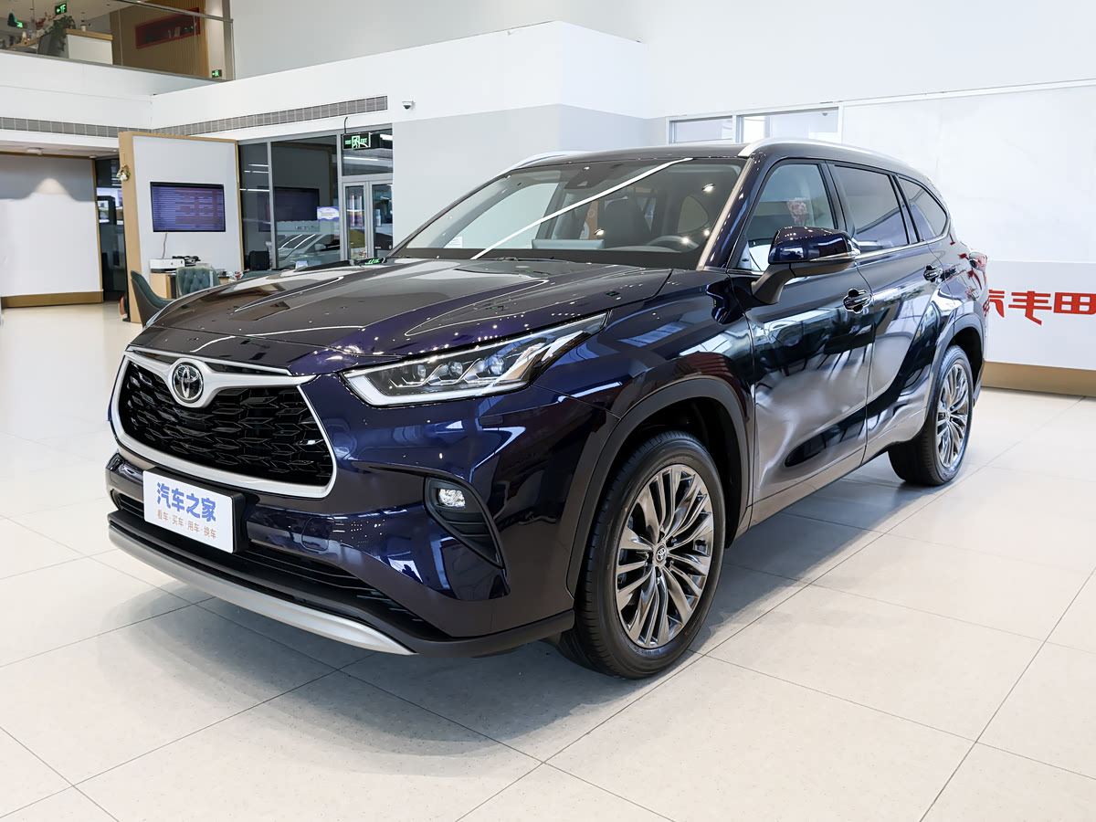 Toyota Highlander 2026 2.5L Hybrid AWD Luxury 7-Seat — 1