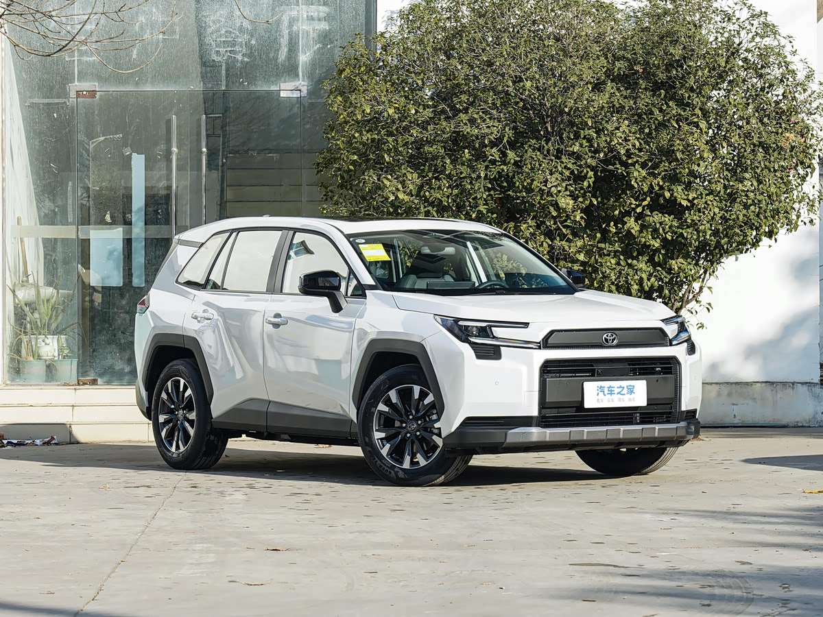 Toyota RAV4 2026 2.0L 4WD Luxury — 3