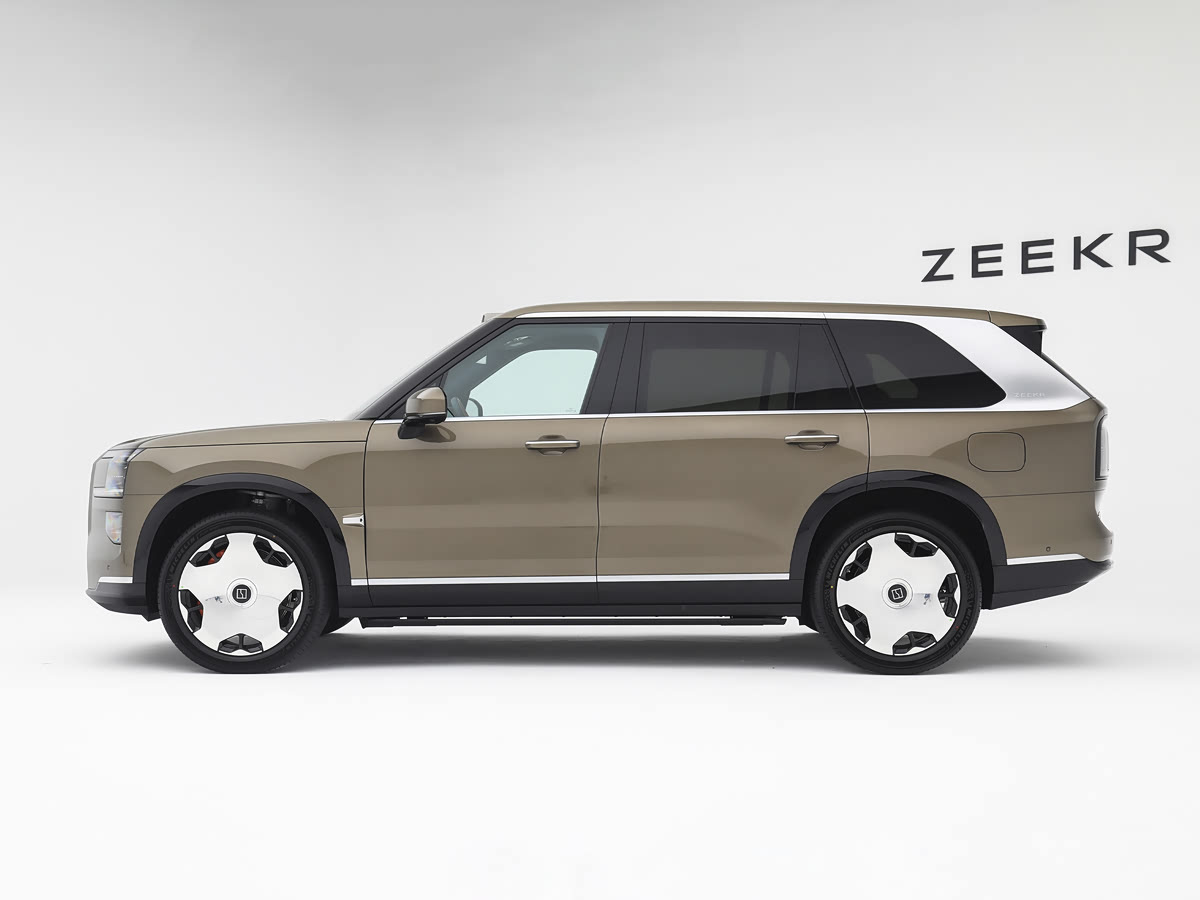 Zeekr 9X 2025 Ultra 70kWh — 4
