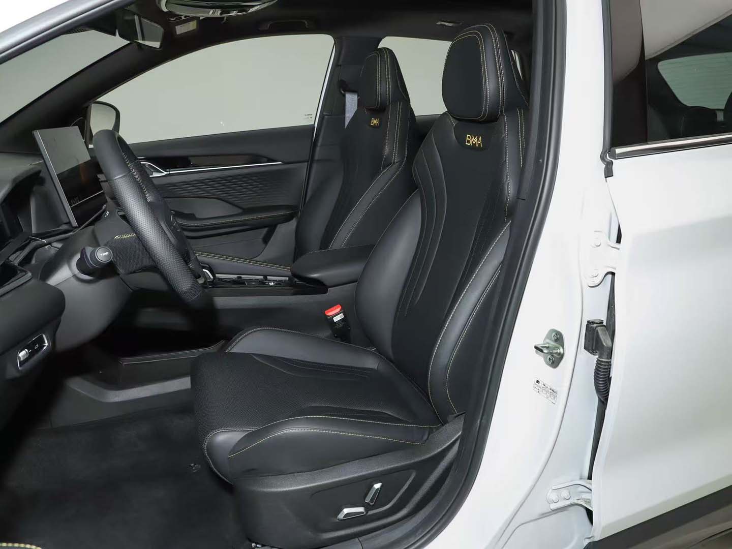 2026 Geely Coolray 1.5td DCT Starlight Edition — 13