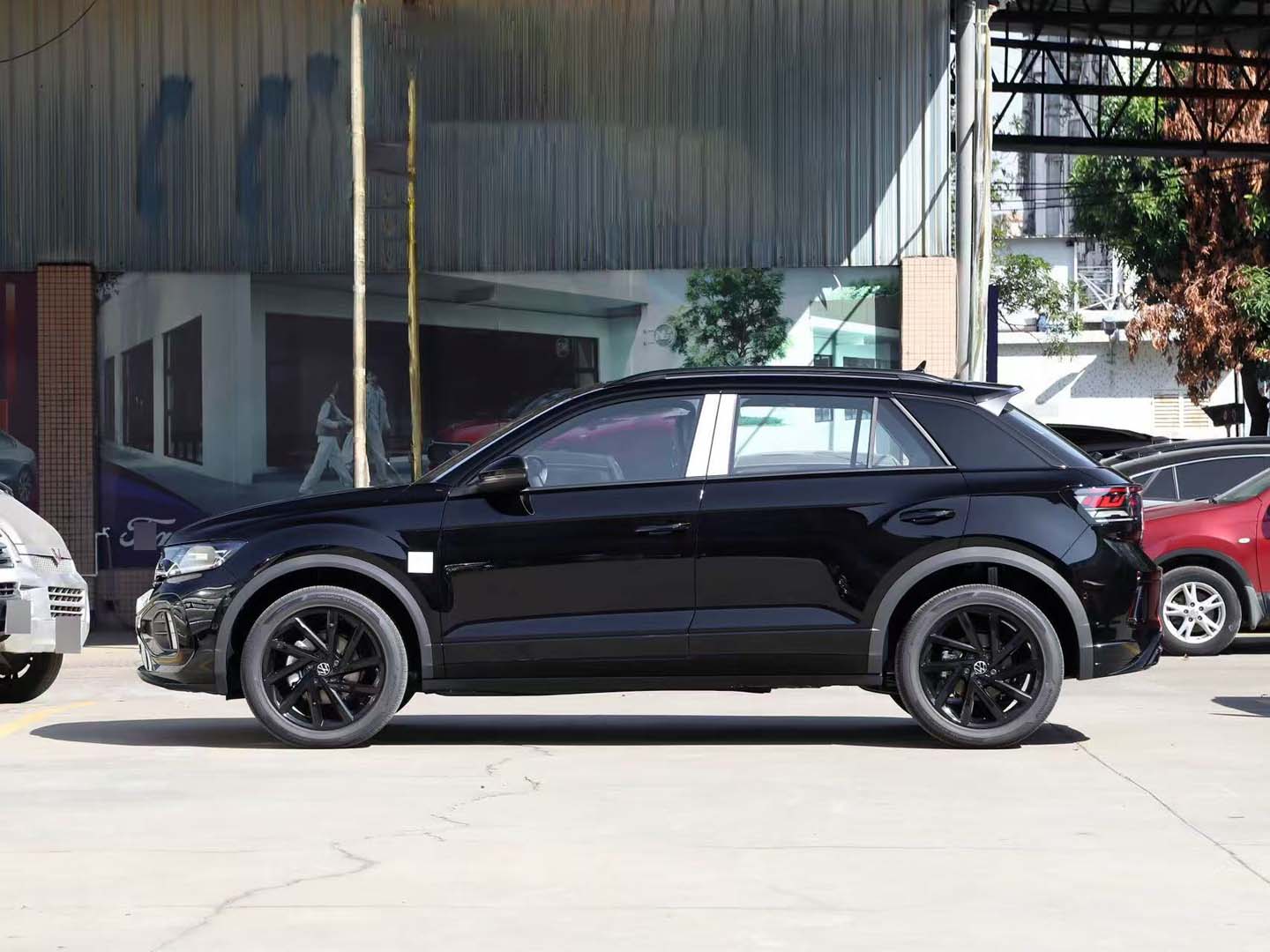 T-ROC 2026Model 300TSI DSG 2Drive Starlight Edition — 12